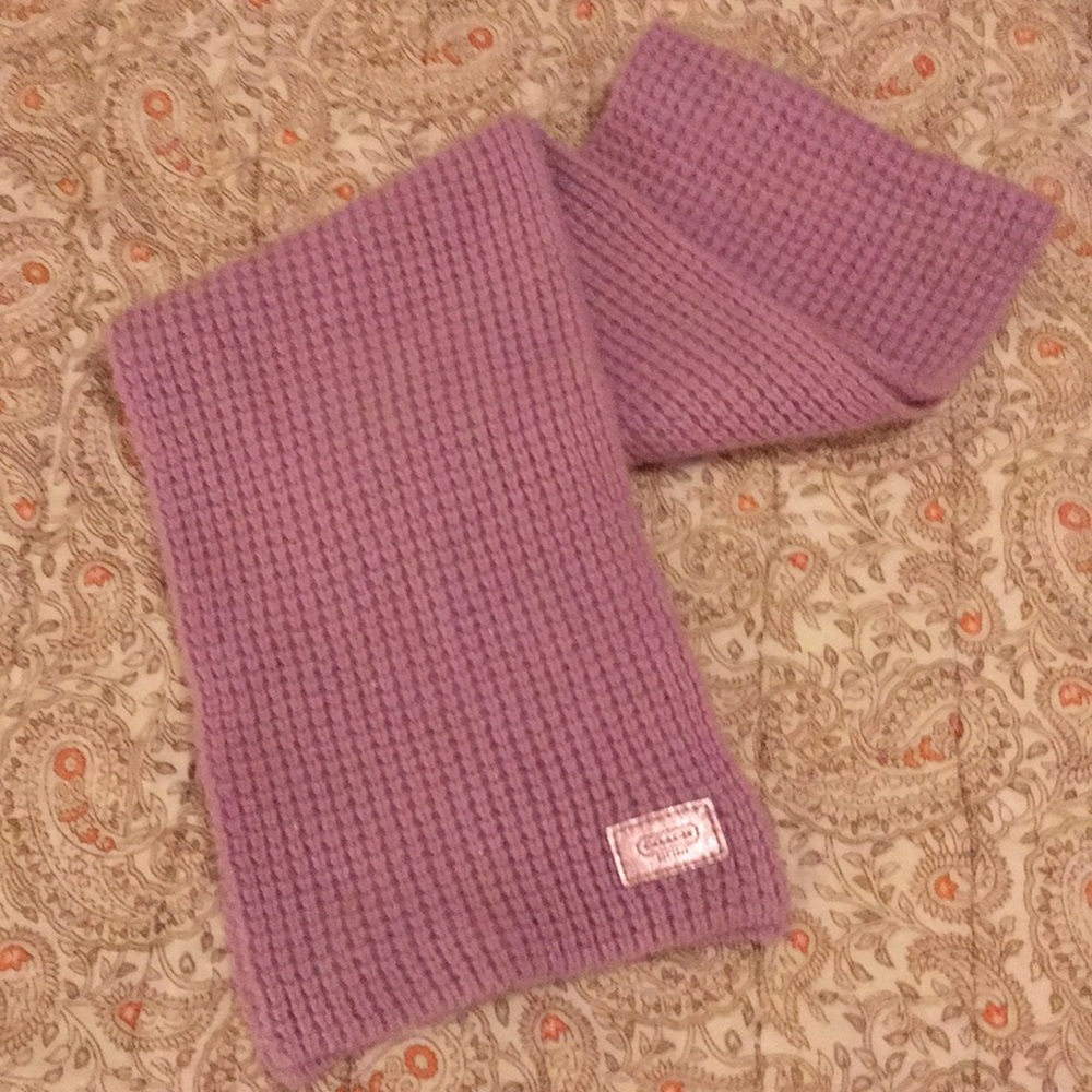 Coach scarf